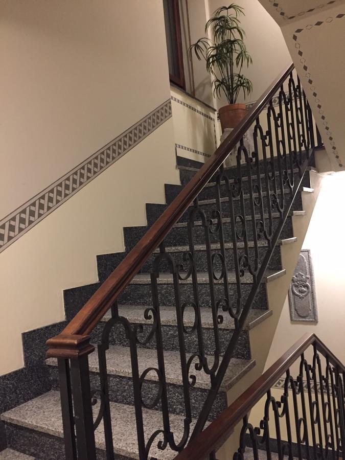 Relais Merizzi Тирано Екстериор снимка